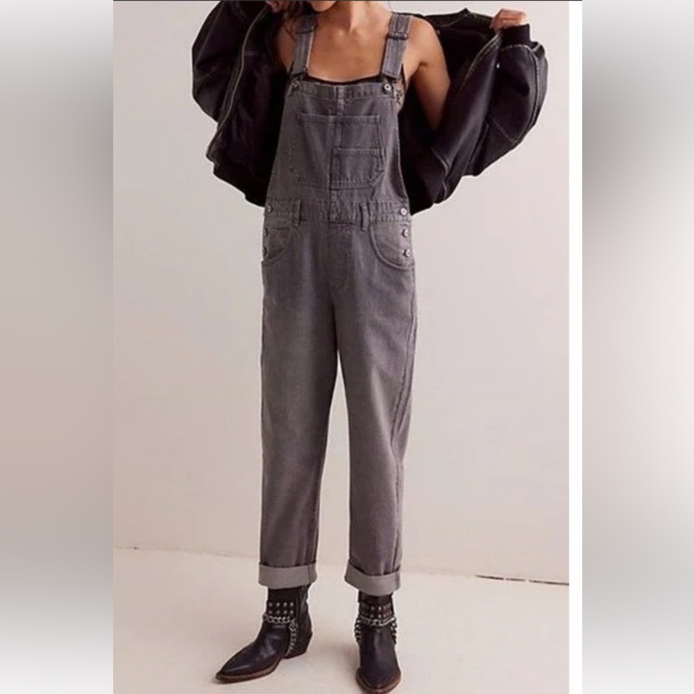 Free People “Ziggy” Women's Denim Overalls NWOT, size small, color “fortress”